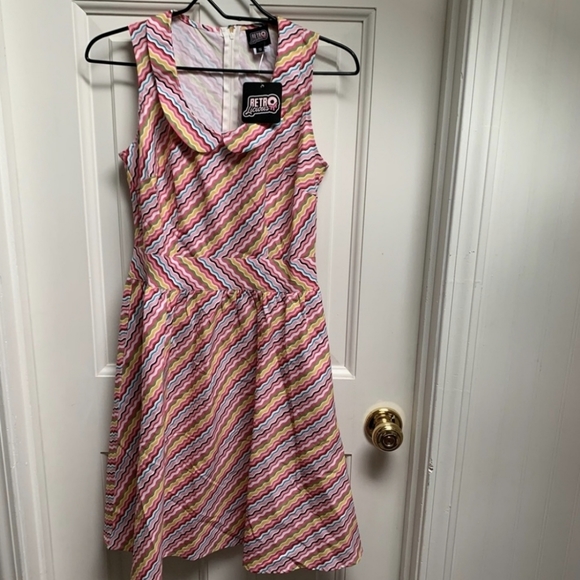 ModCloth Retrolicious Rainbow Peter Pan Collar A-Line Dress - Picture 6 of 7